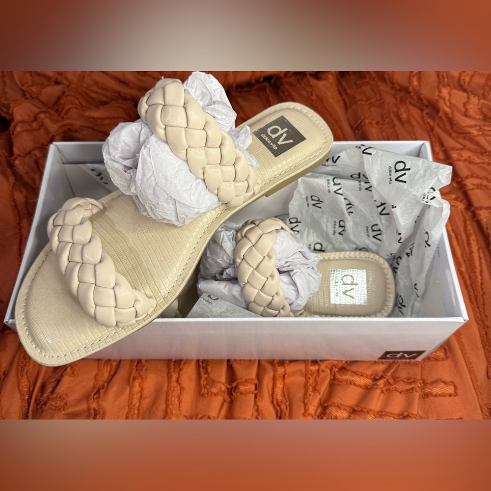 DV Braided Sandals in Cream Women’s Size 10 NEW